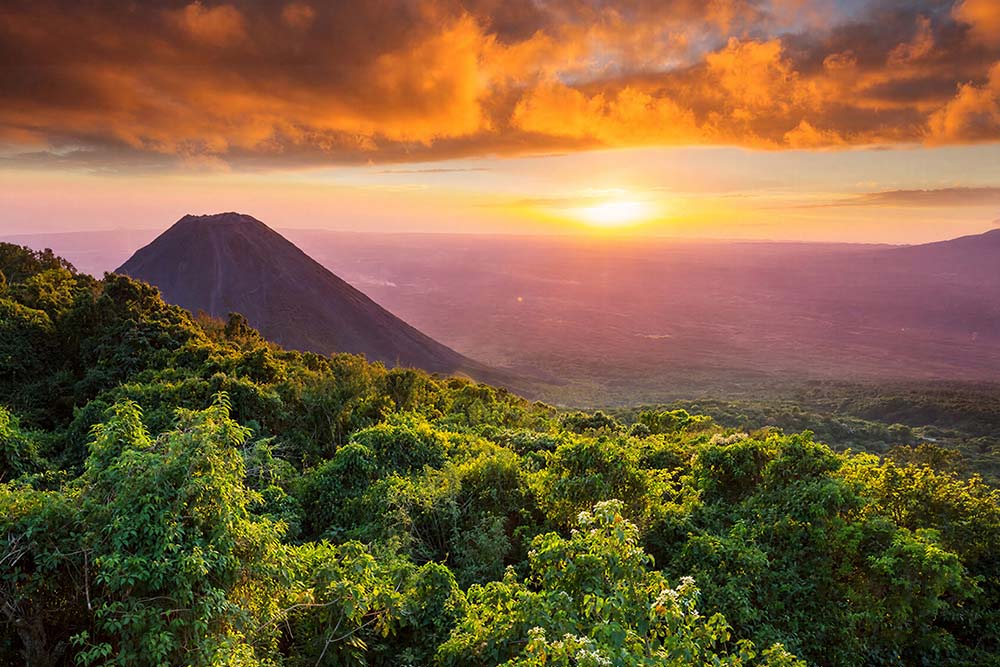Salsa events in El Salvador