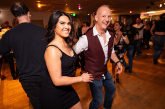 Sabato di Salsa Caliente