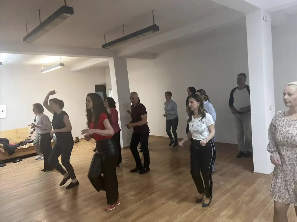 Salsa Classes at Ritmo del Puente