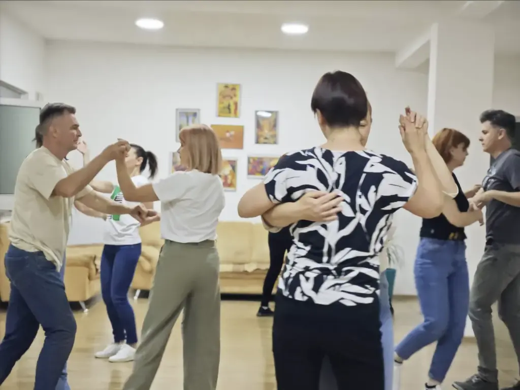 Salsa Classes at Ritmo del Puente