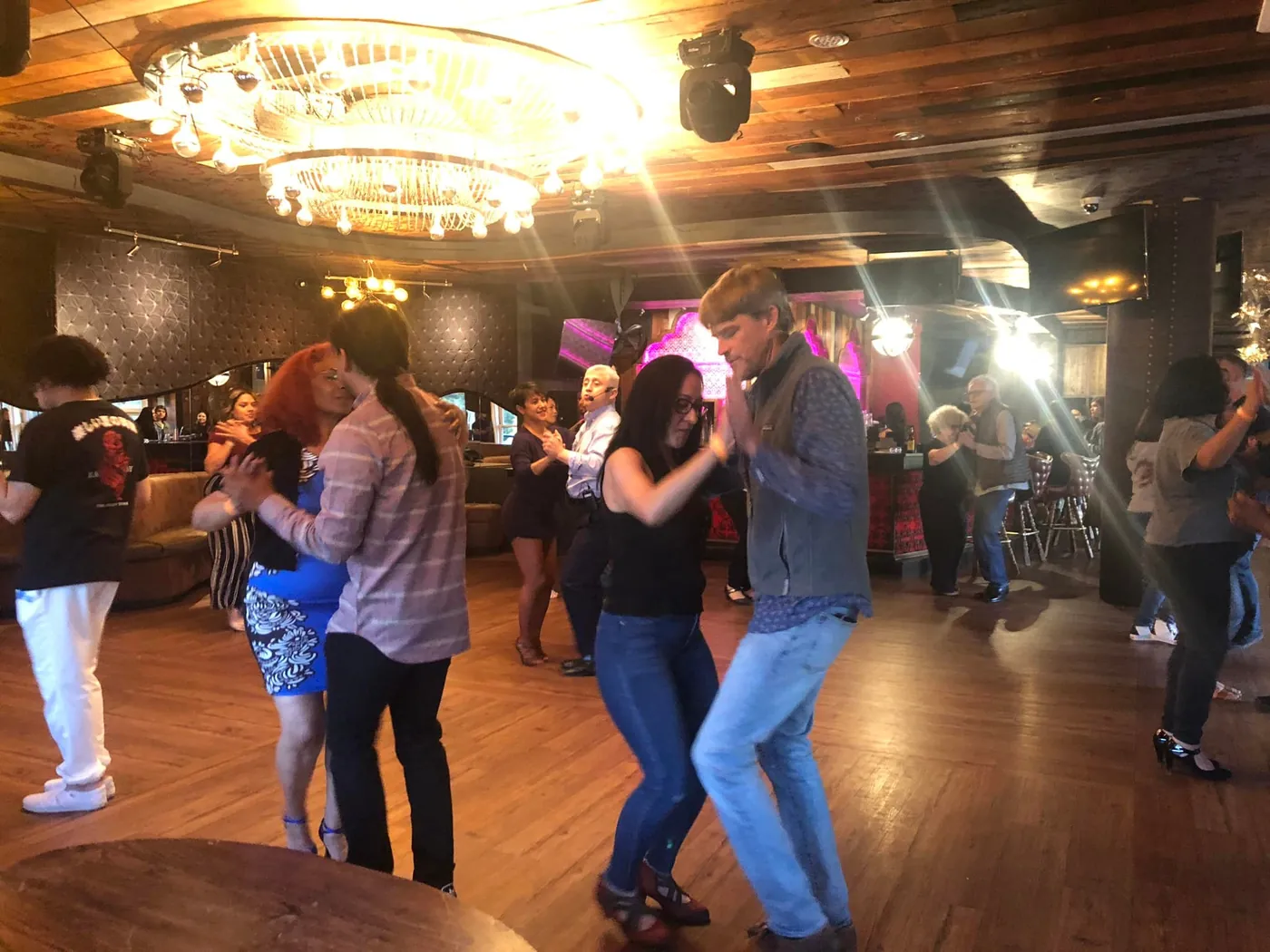 Noche Latina Santa Rosa