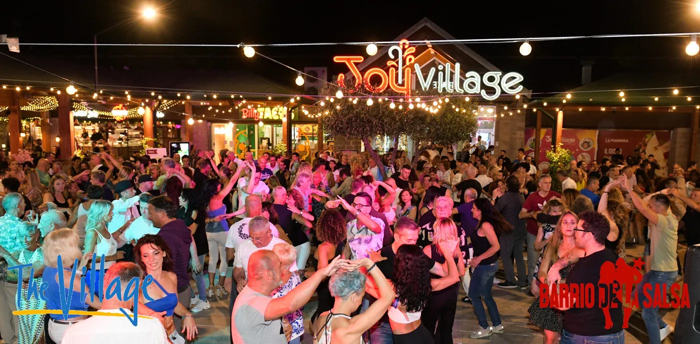 Barrio de la Salsa Weekly Classes & Socials