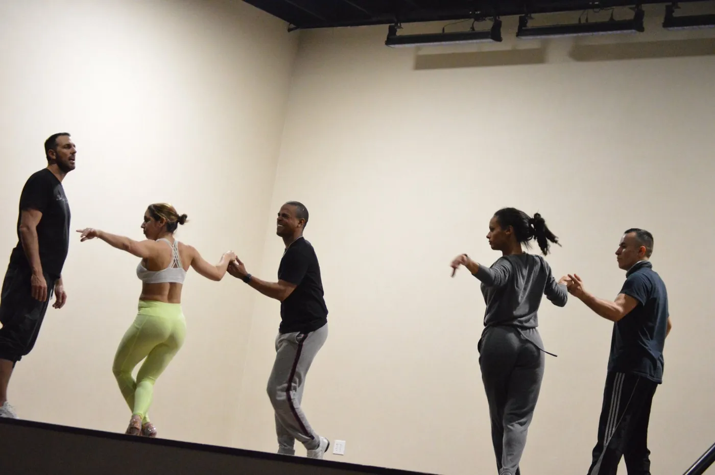 Beginner Salsa Classes at Rhythms Dance Studio
