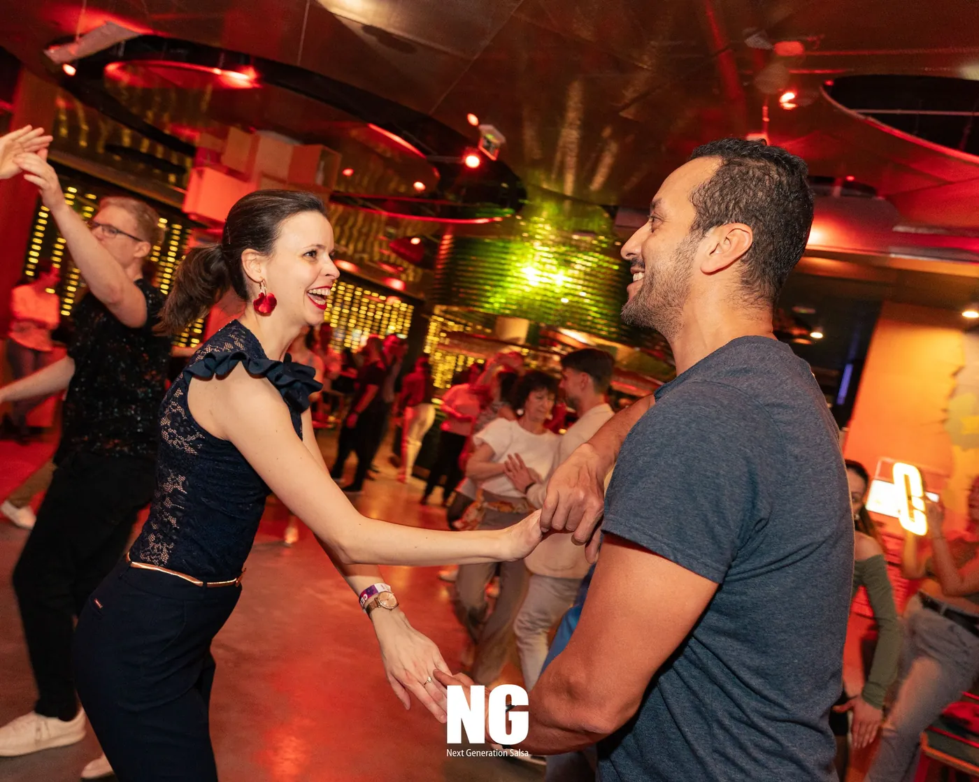 Cervezando Festa di Salsa Cubana