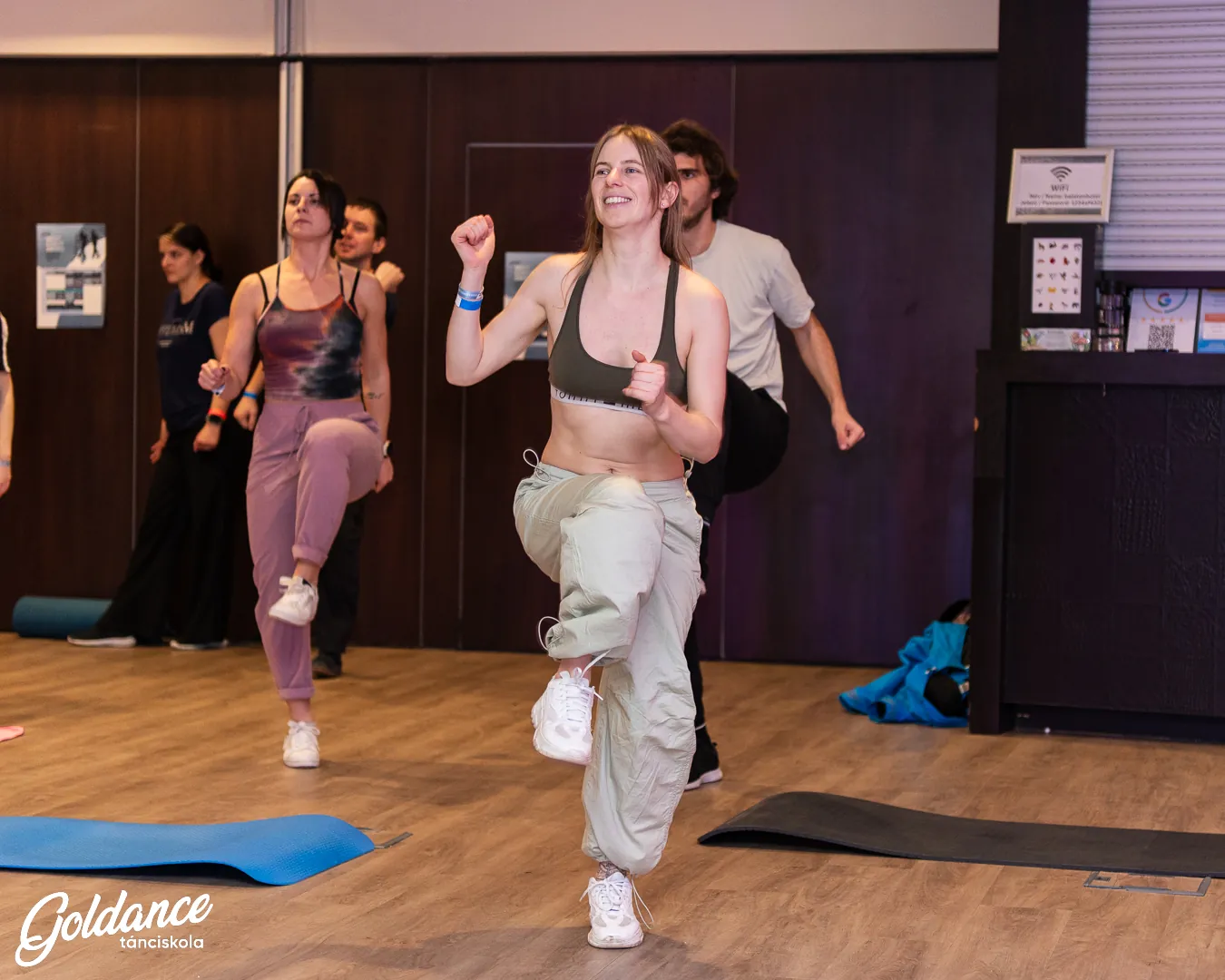 GoDance Salsa Dance Classes