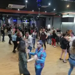 Cours de Salsa et Bachata à l&rsquo;École Zeus