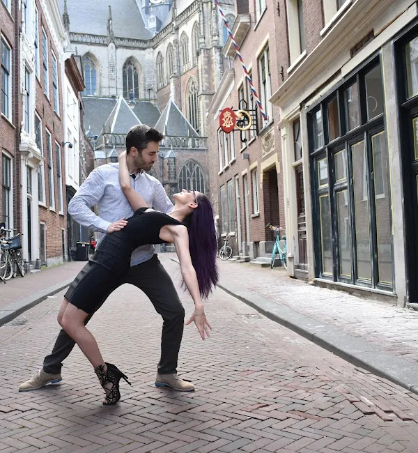 Salsa, Bachata & Rueda Courses at Salsa4Fun