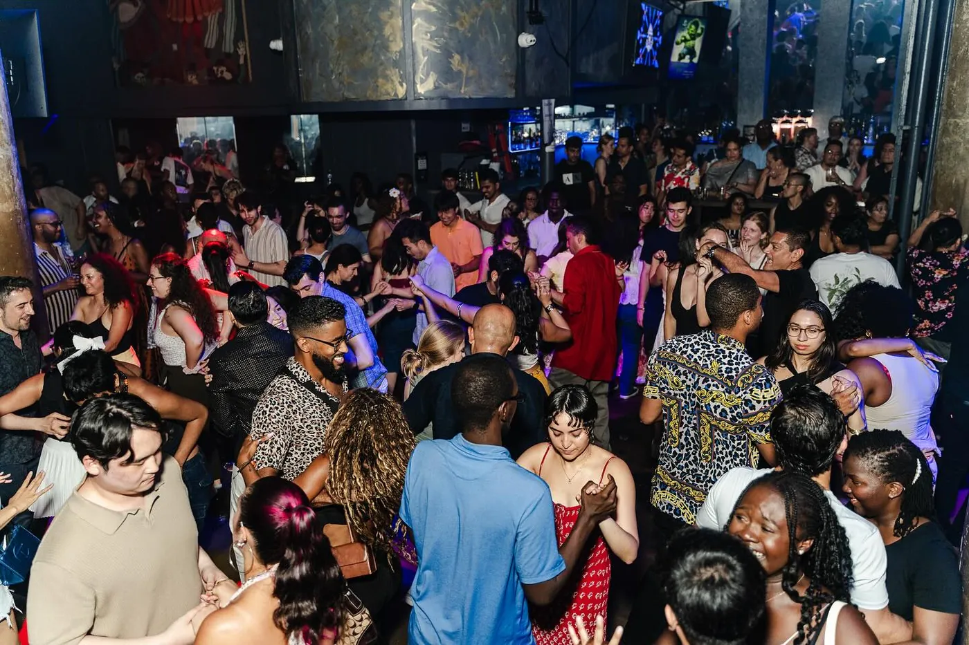 Salsa Groove Fridays: Free Salsa Dance Lessons & Happy Hour