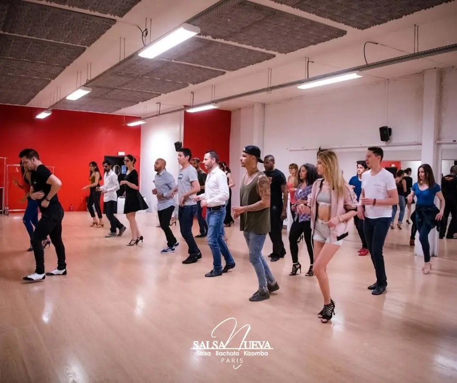 SalsaDanse Weekly Latin Dance Classes