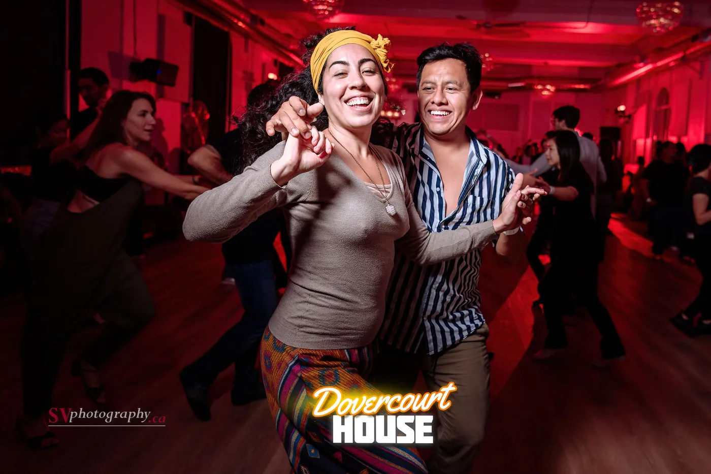 Sunday Social Salsa vs Bachata