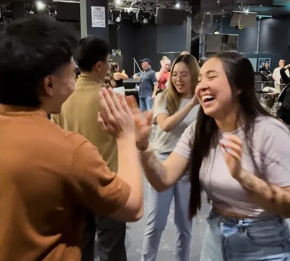 Sydney Salsa Classes – CBD Studio