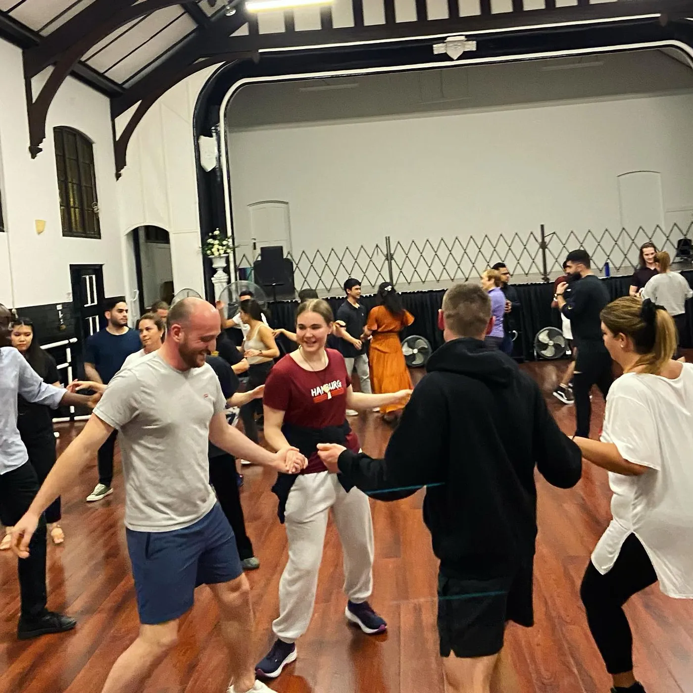 Sydney Salsa Classes – Five Dock Studio