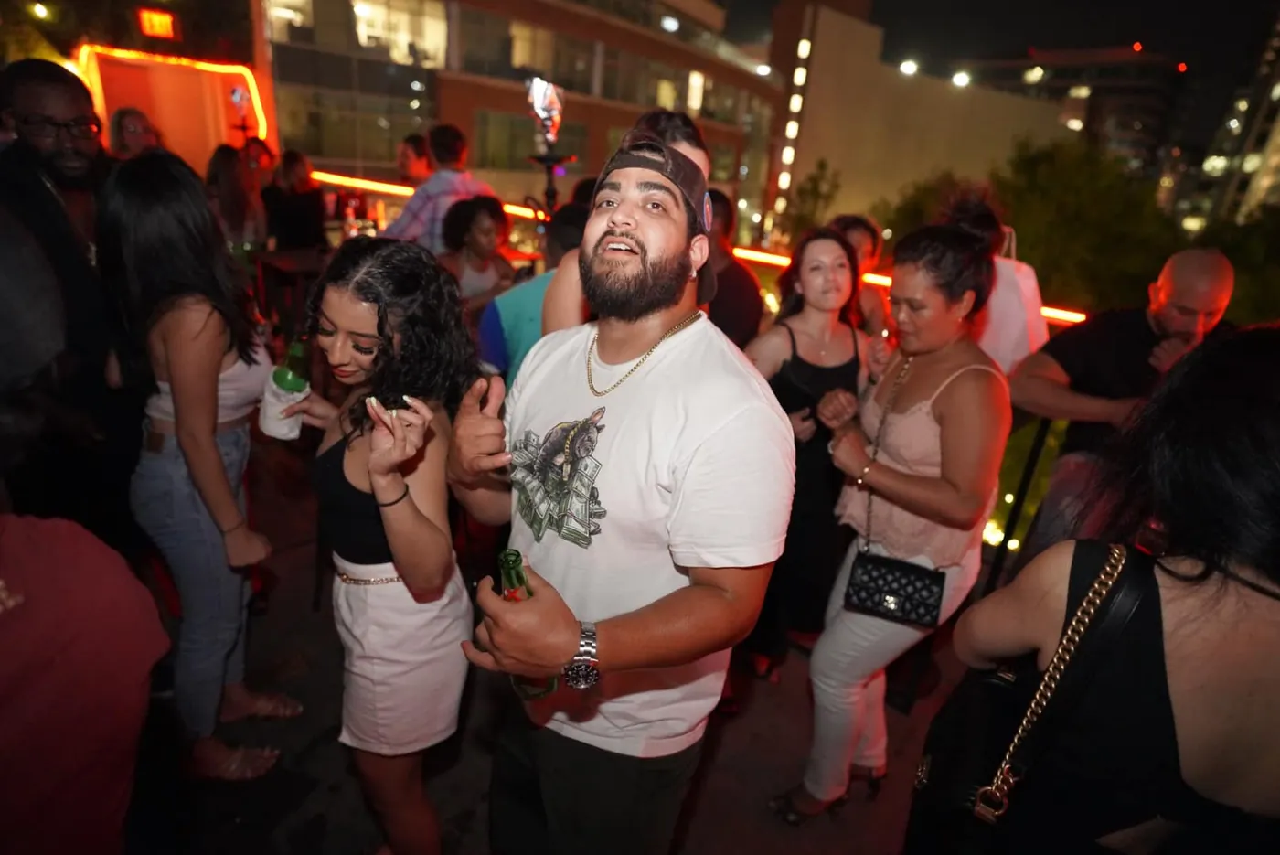 Thursday Bachata & Salsa Night at Rose Rooftop