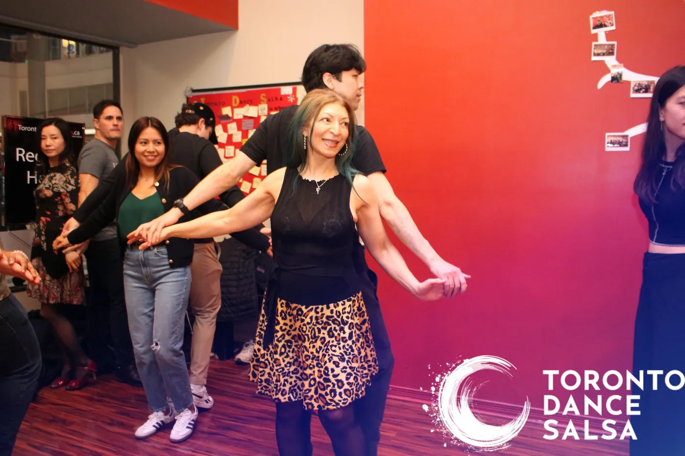 Toronto Dance Salsa – Weekly Classes