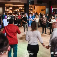 Corsi settimanali di Salsa & Bachata presso Viva Dance Studio