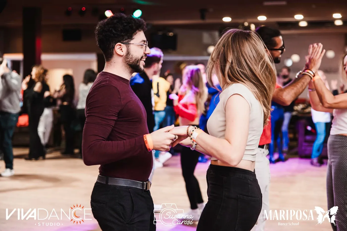 Weekly Salsa & Bachata Courses at Viva Dance Studio