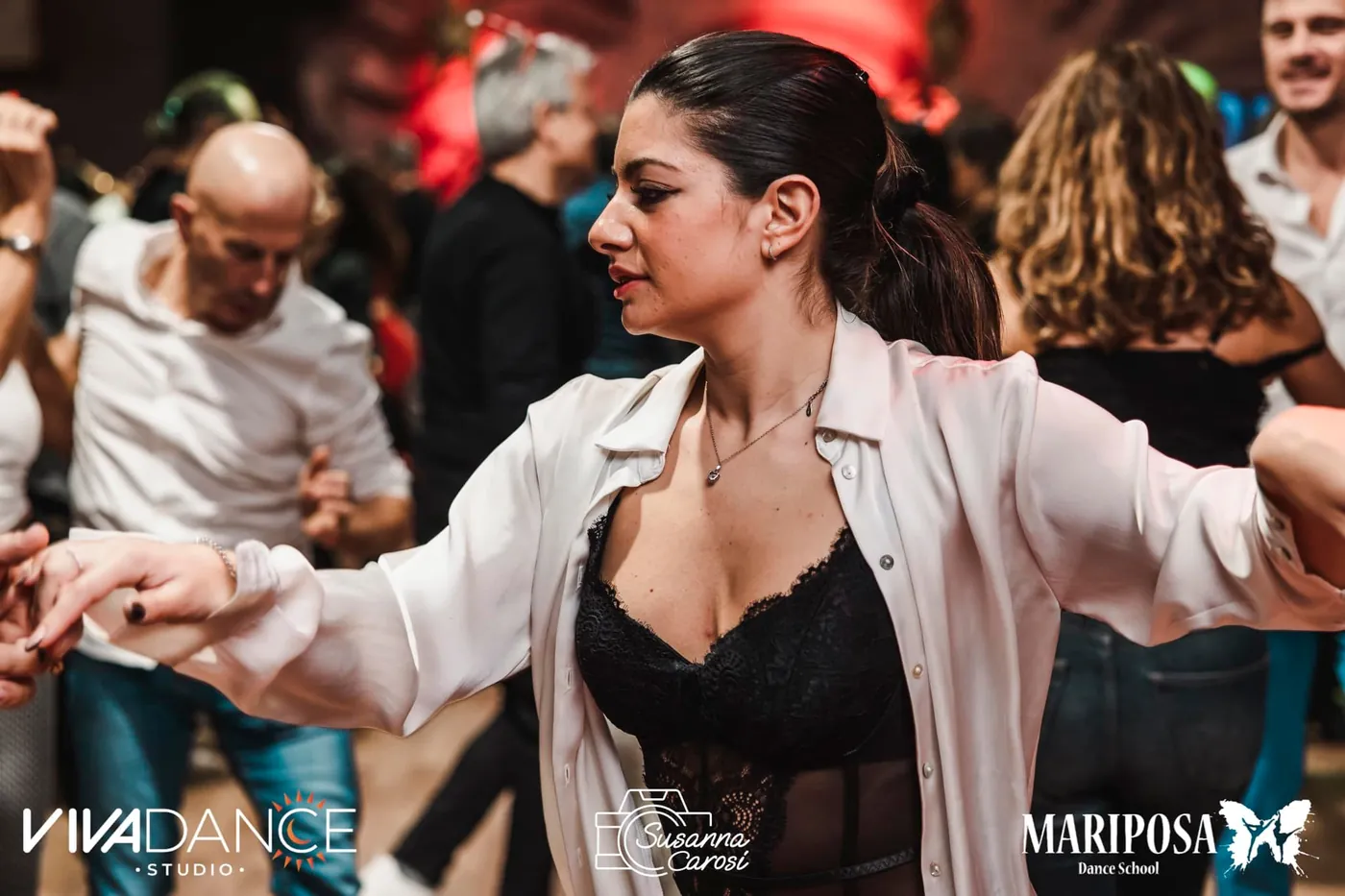Weekly Salsa & Bachata Courses at Viva Dance Studio