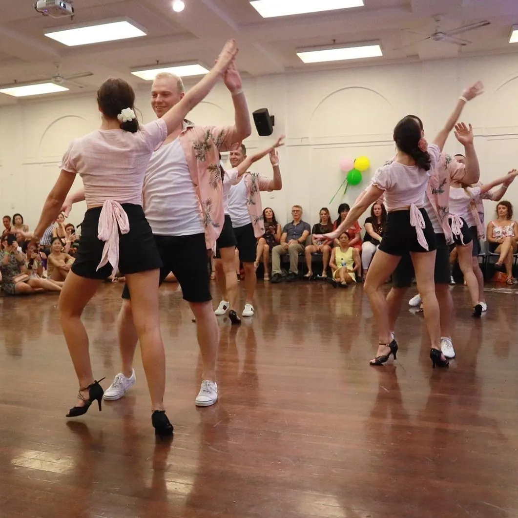 Weekly Salsa & Bachata Lessons at The Salsa Society