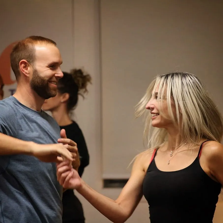 Weekly Salsa & Bachata Lessons at The Salsa Society