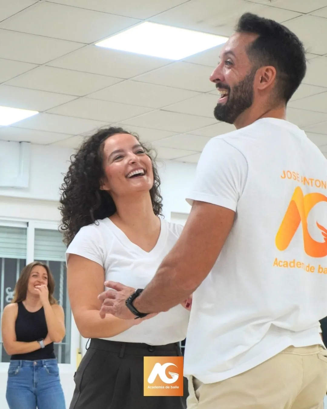 Academia de Baile Ángel Guirao Classes