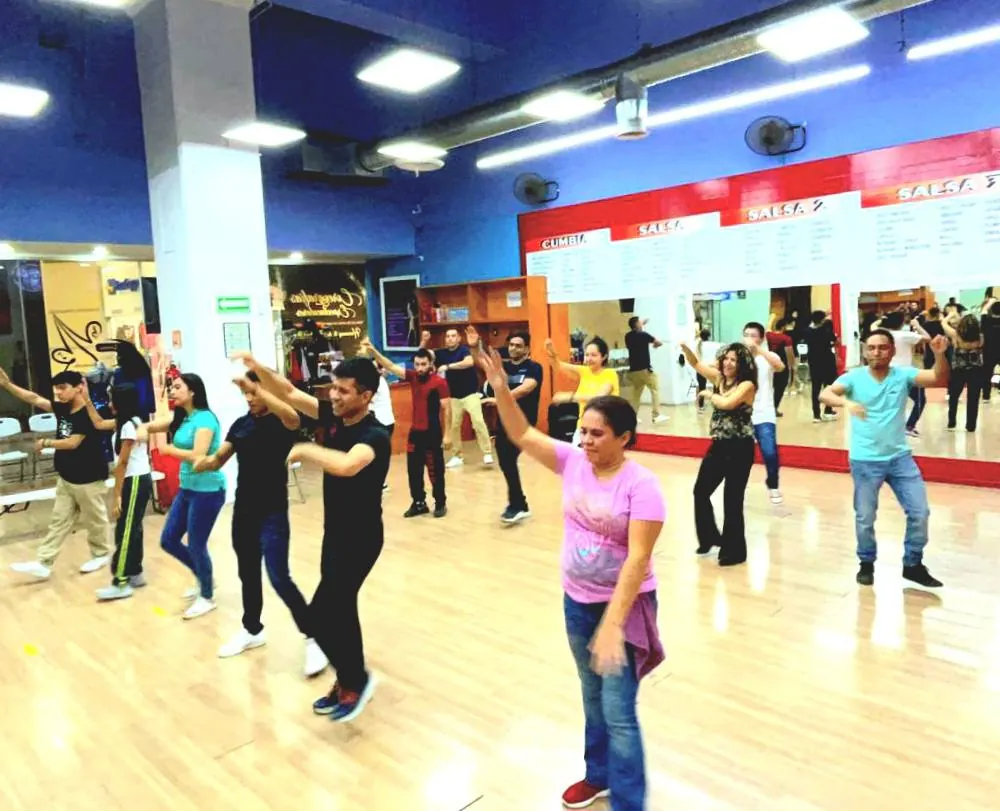 Curso Intensivo at Studio Dance Evolution