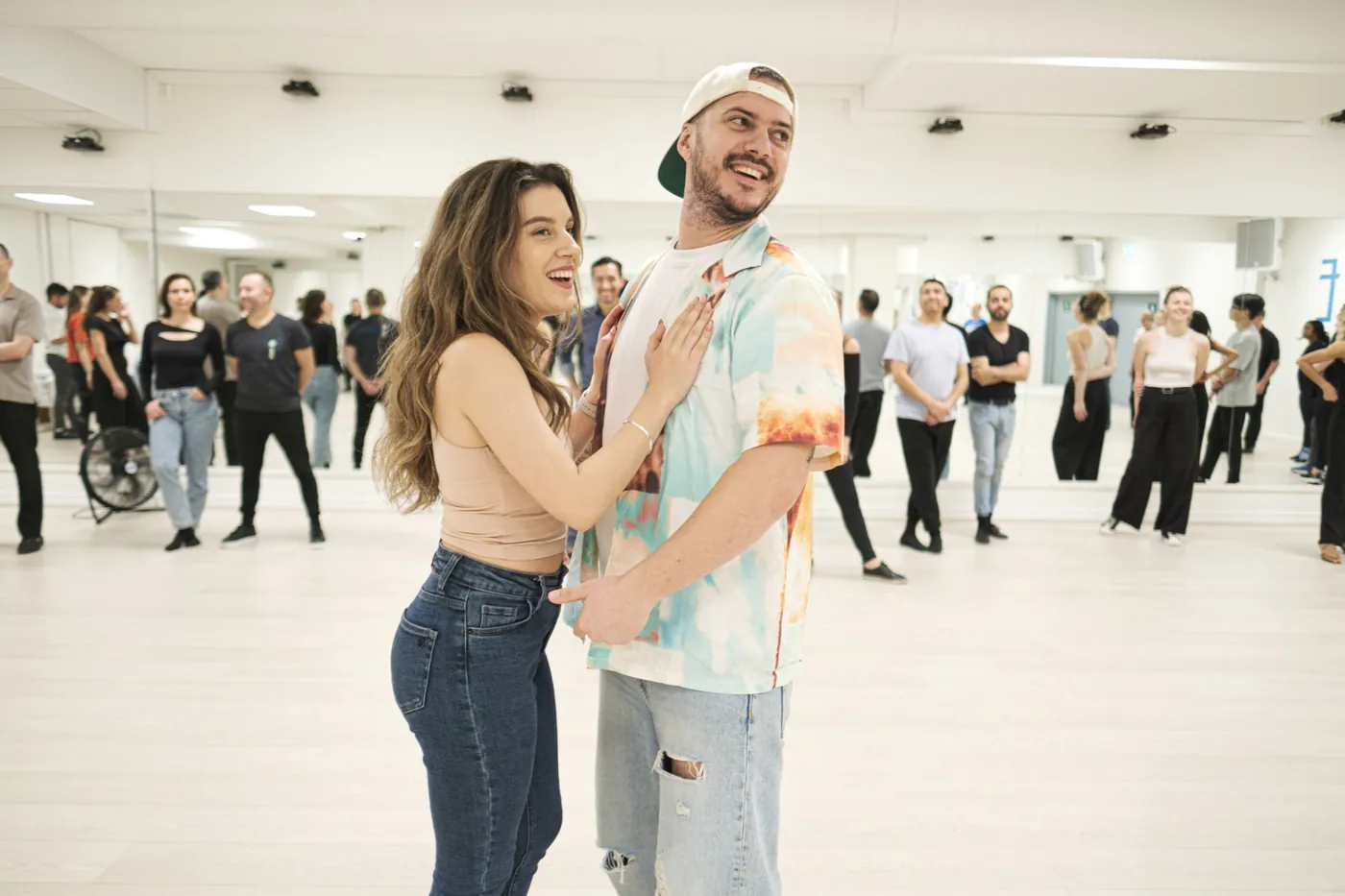 iDance Salsa Course Program Fall 2025