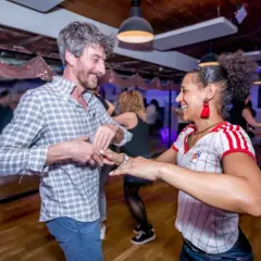 Die Mercredis Salsa in der Maison du Mouvement