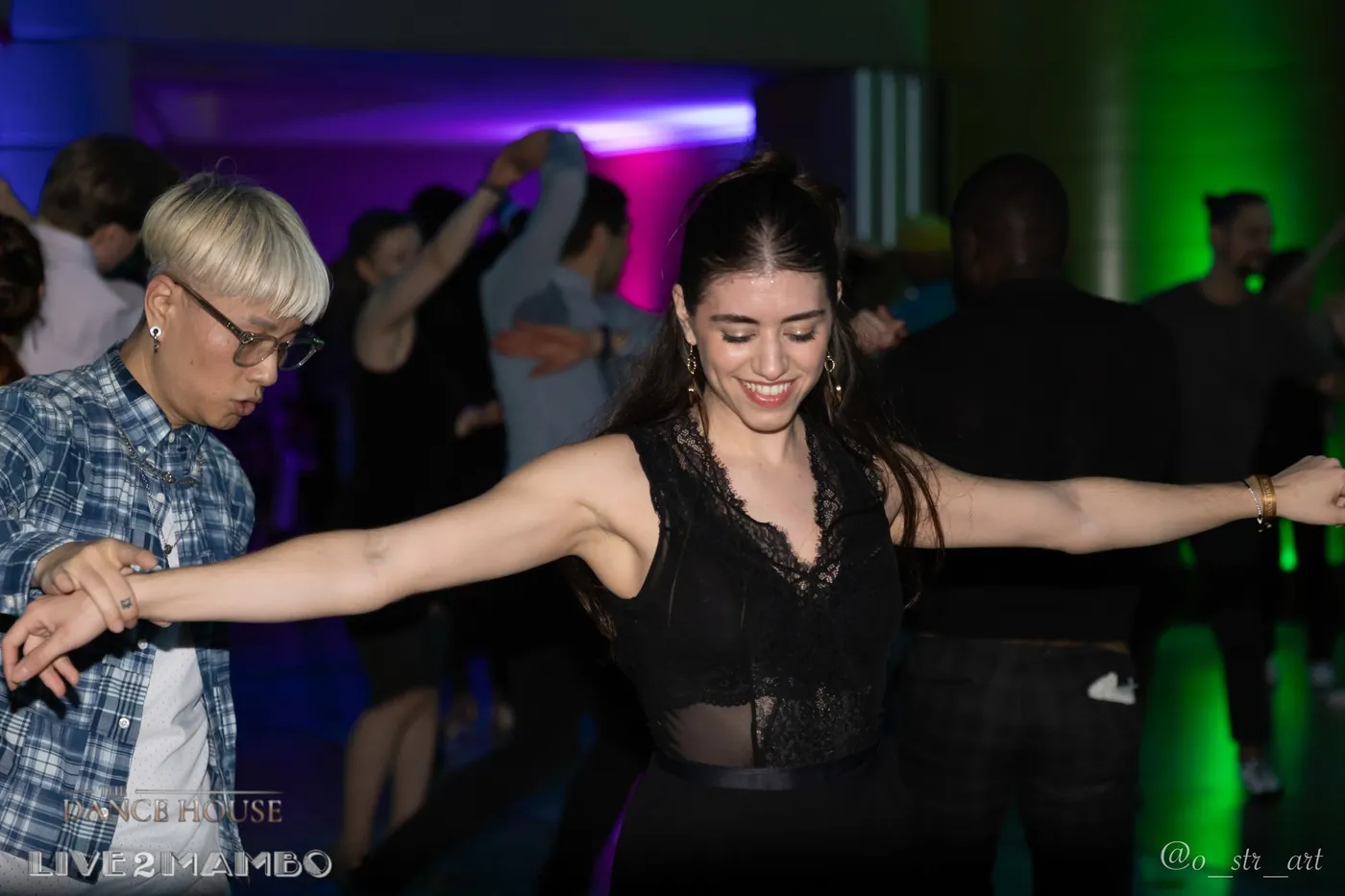 Live 2 Mambo Budapest 2027 – Week 1