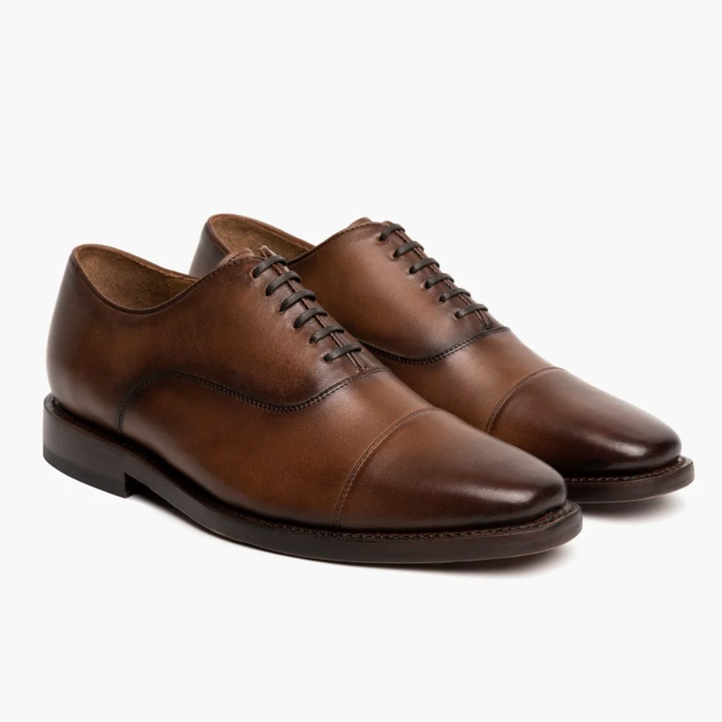 Men's leather dress shoes