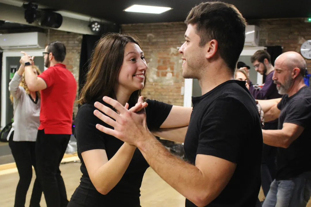 Salsa & Bachata Classes at Así Se Baila Barcelona