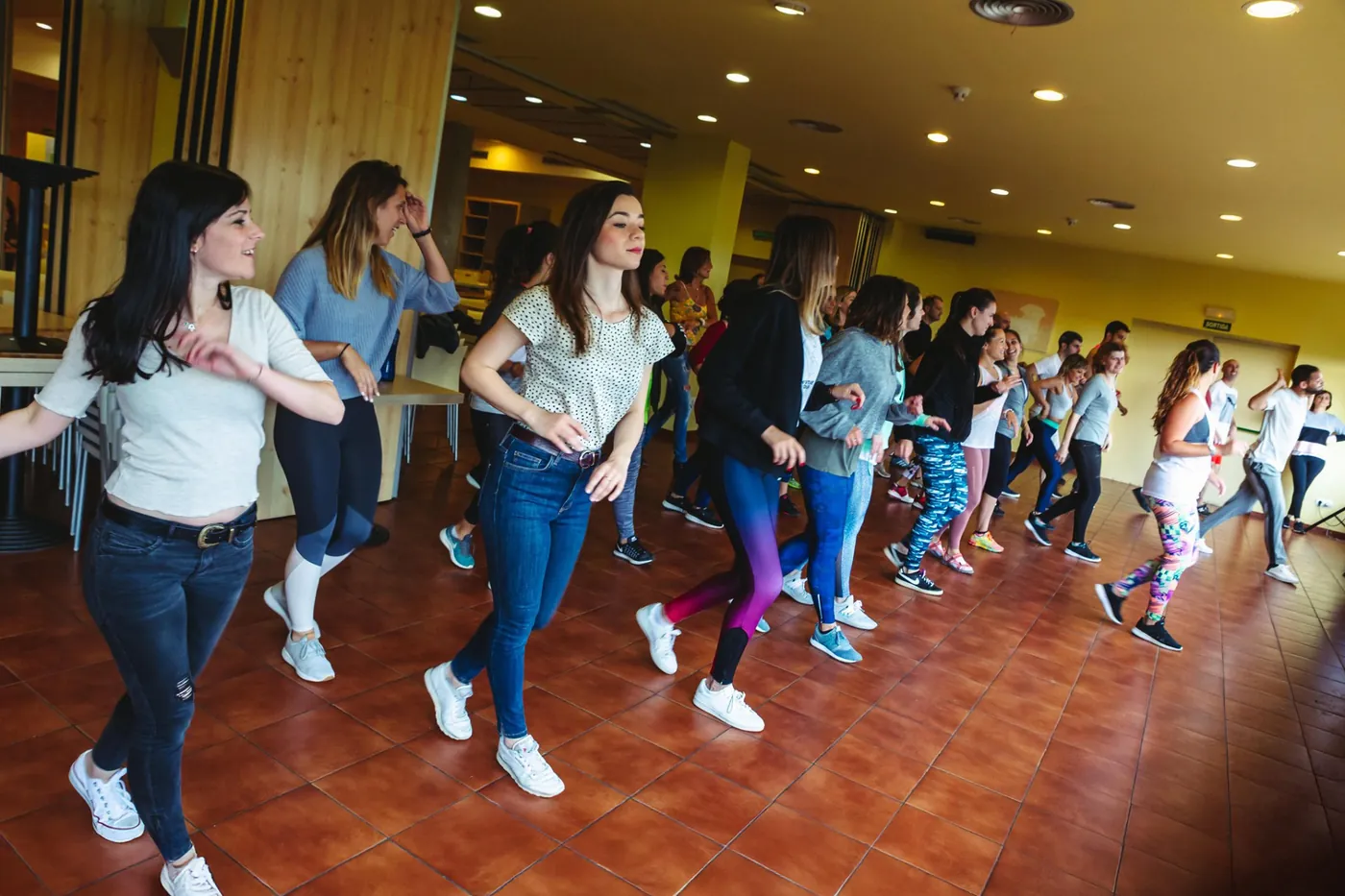 Salsa & Bachata Classes at Así Se Baila Barcelona