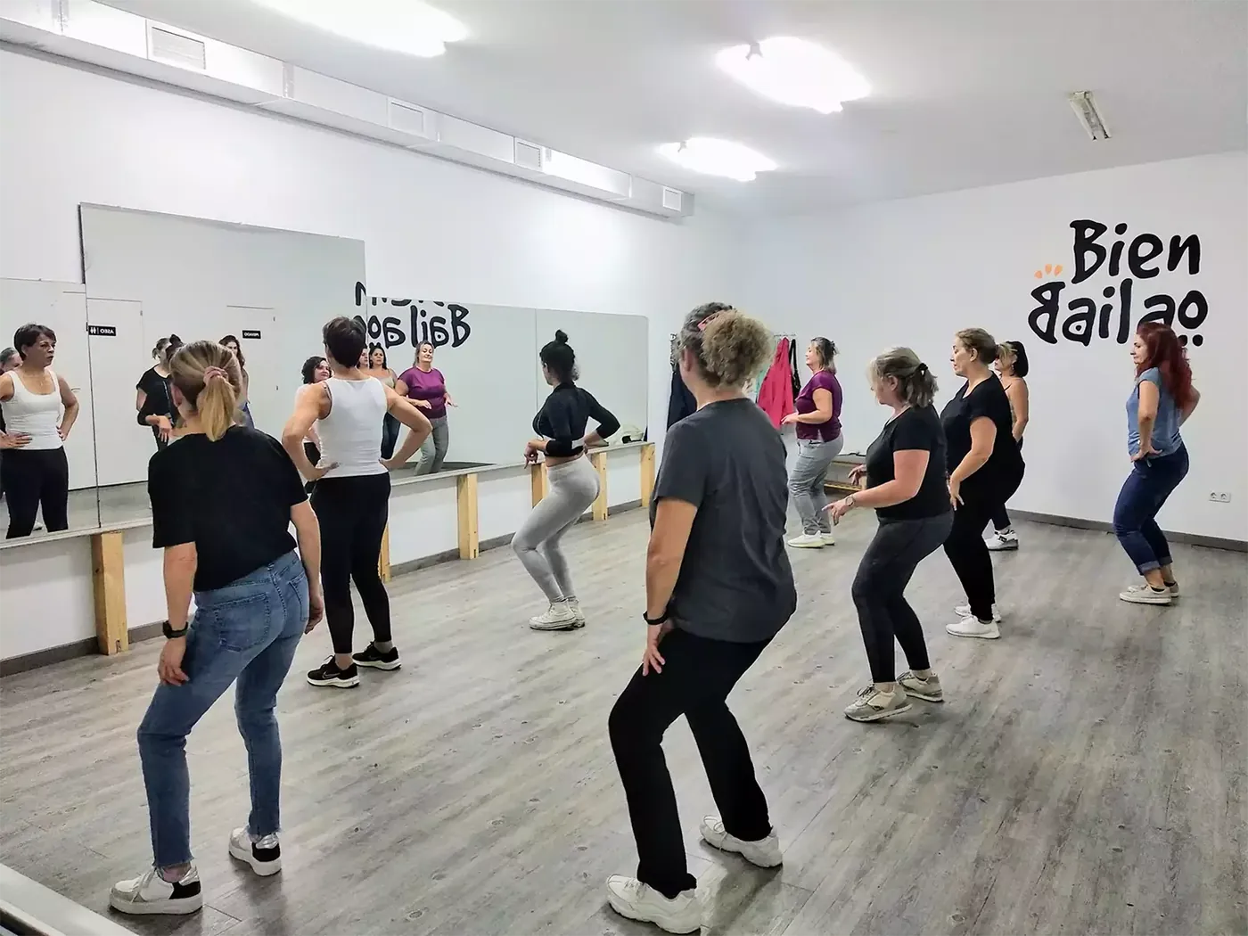 Salsa & Bachata Classes at BienBailao Estudio