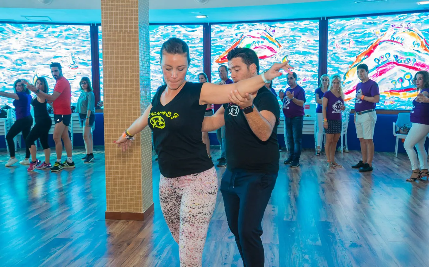 Salsa, Bachata & Kizomba Classes at Academia Bailamos