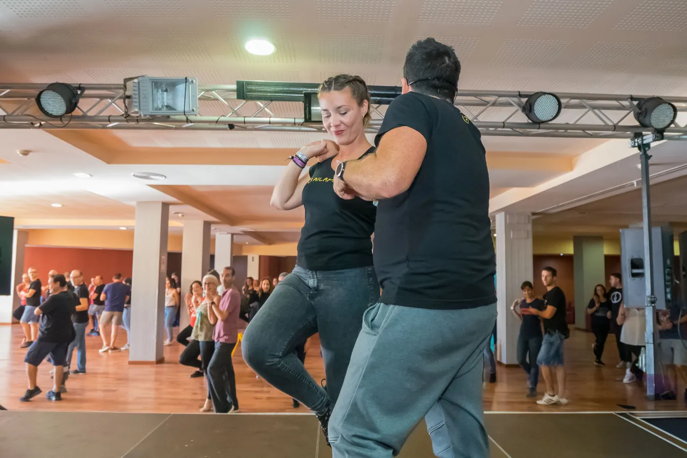 Salsa, Bachata & Kizomba Classes at Academia Bailamos