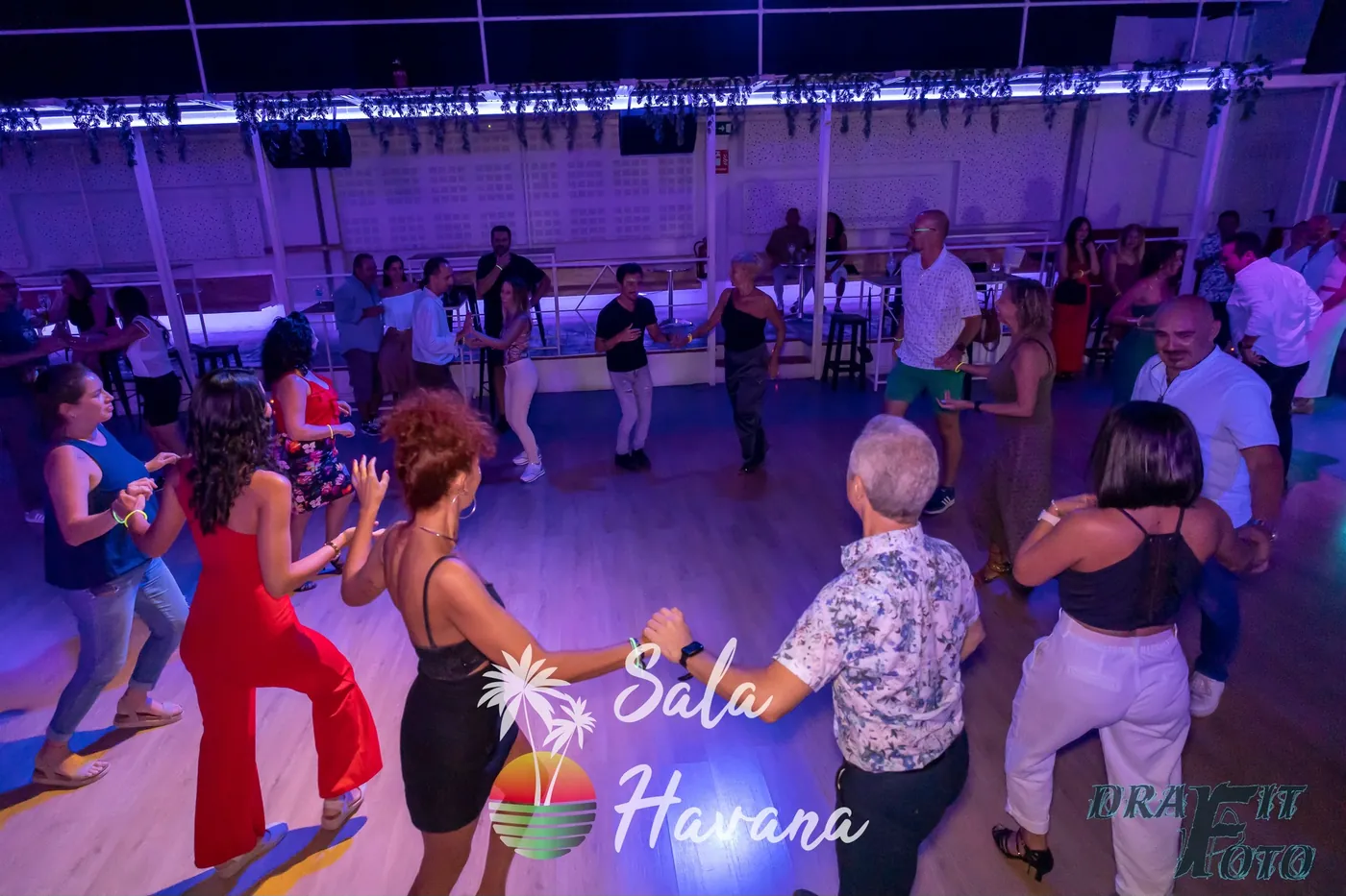 Salsa, Bachata, Kizomba & Urban Kizz Classes at Sala Havana