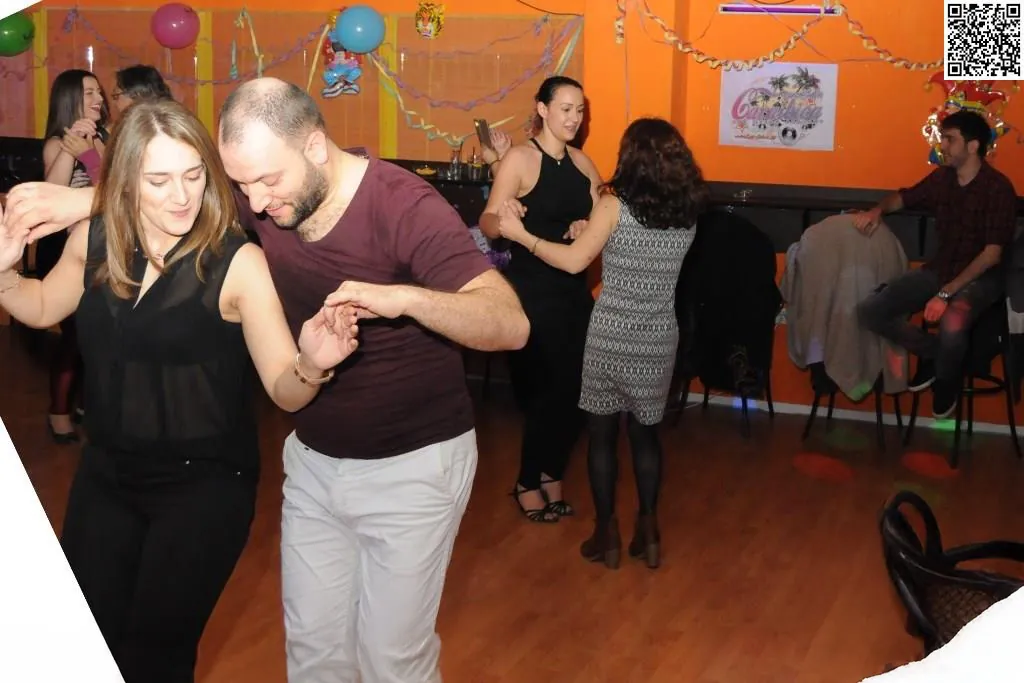 Salsa Classes at El Caribe Dance Club
