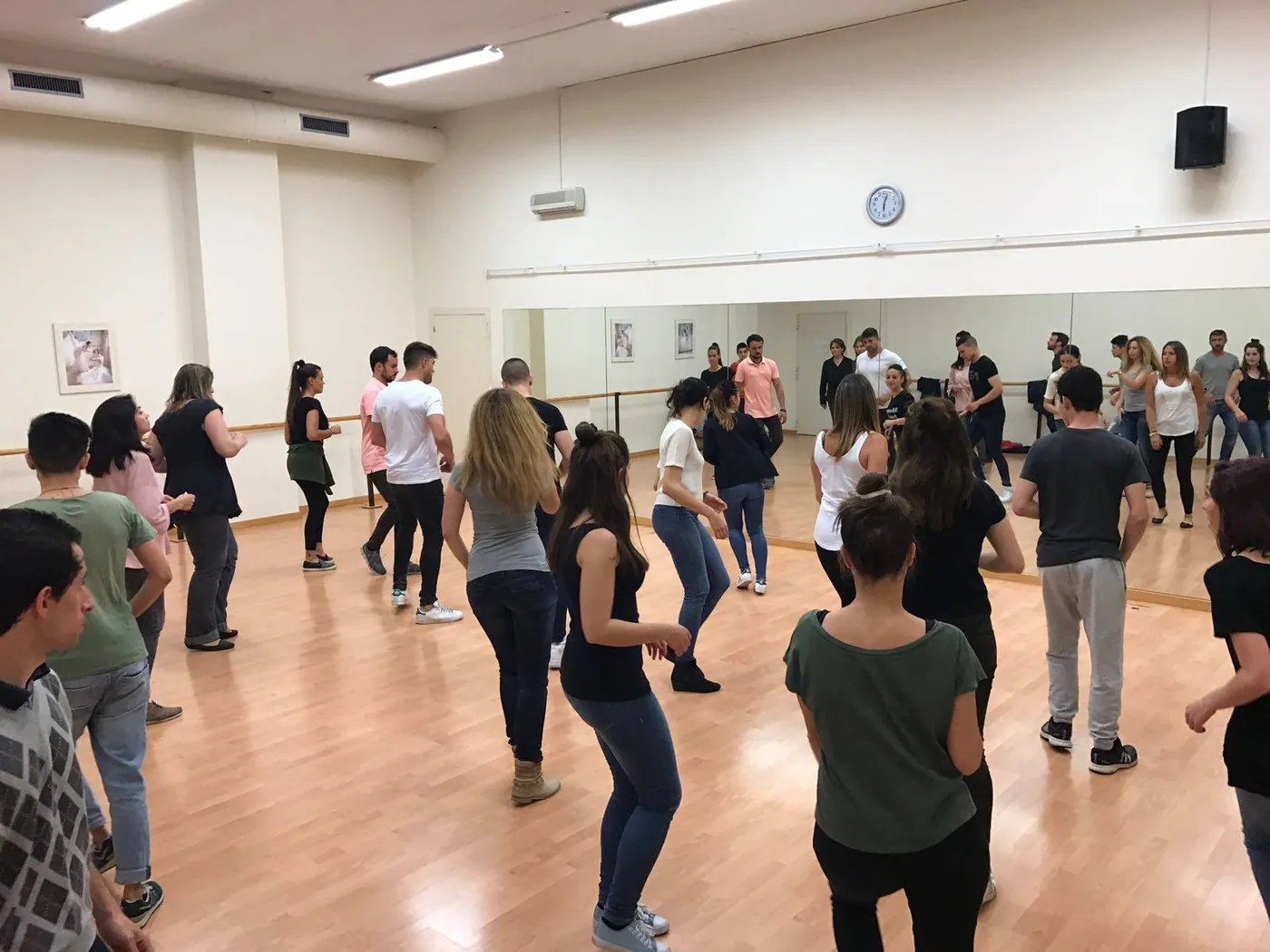 Salsa Cubana Classes at Ritmos Barcelona