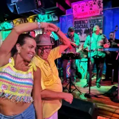 Salsa Saturday Classes at Quiebra-Canto