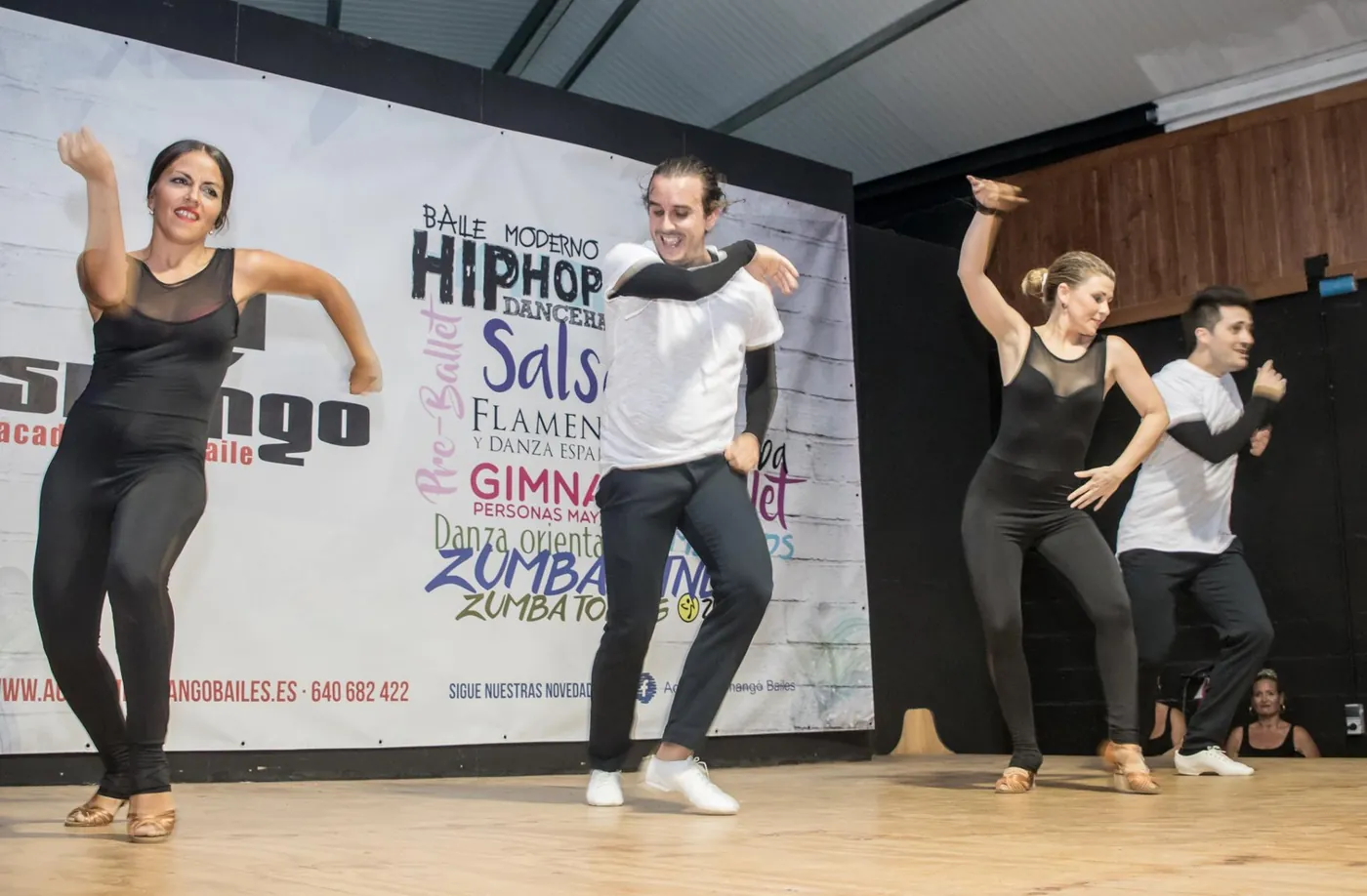 Weekly Salsa & Bachata Classes at Shangó Dance Studio