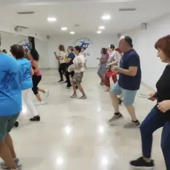 Lezioni settimanali di Salsa e Bachata presso Escuela de Baile La Terreta