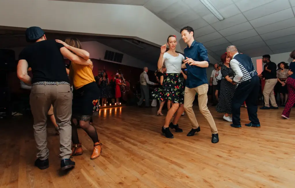 144% Salsa at Le 144 Dance Studio