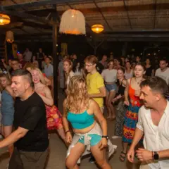 Feste Estive Alma De Baile al Safari Beach Bar 2026