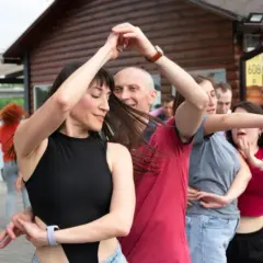 Cours de Bachata et Salsa au Lago Family Kyiv
