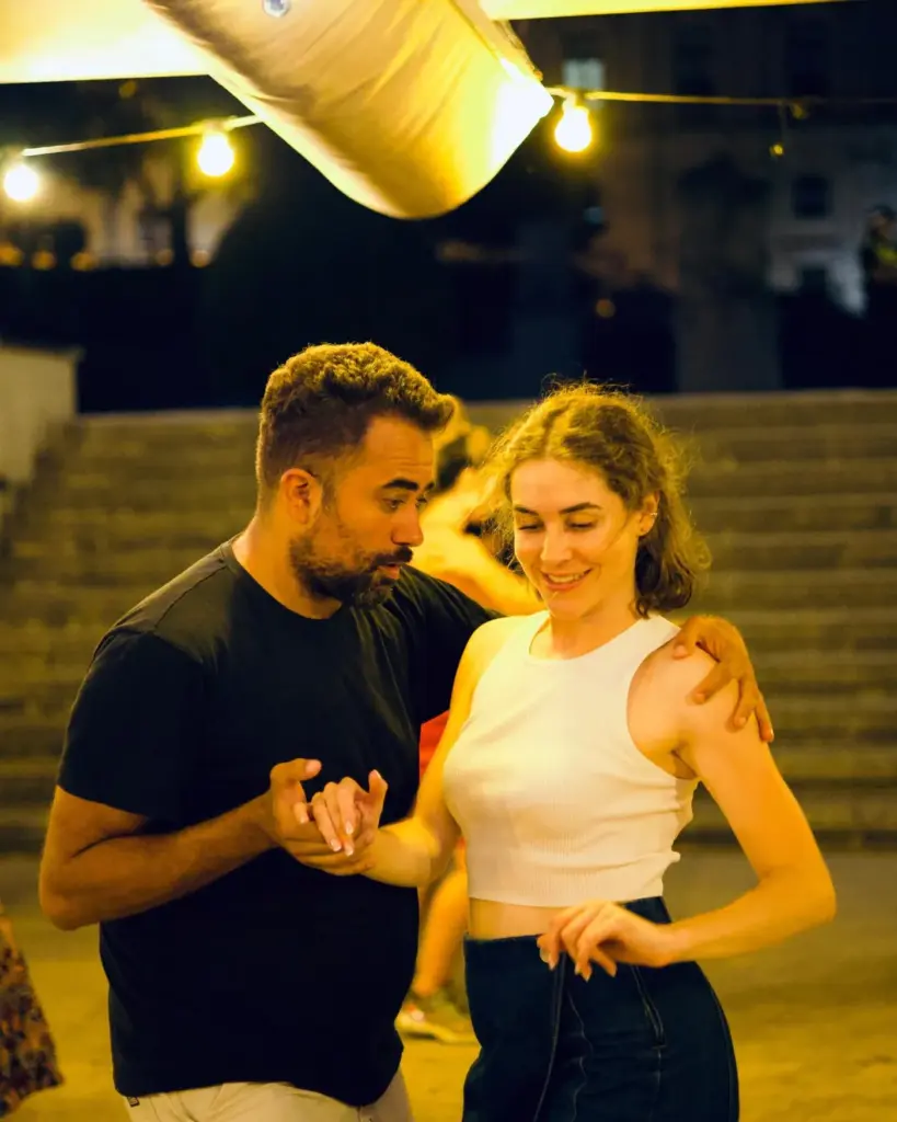 Bachata Fridays at Ponto de Encontro