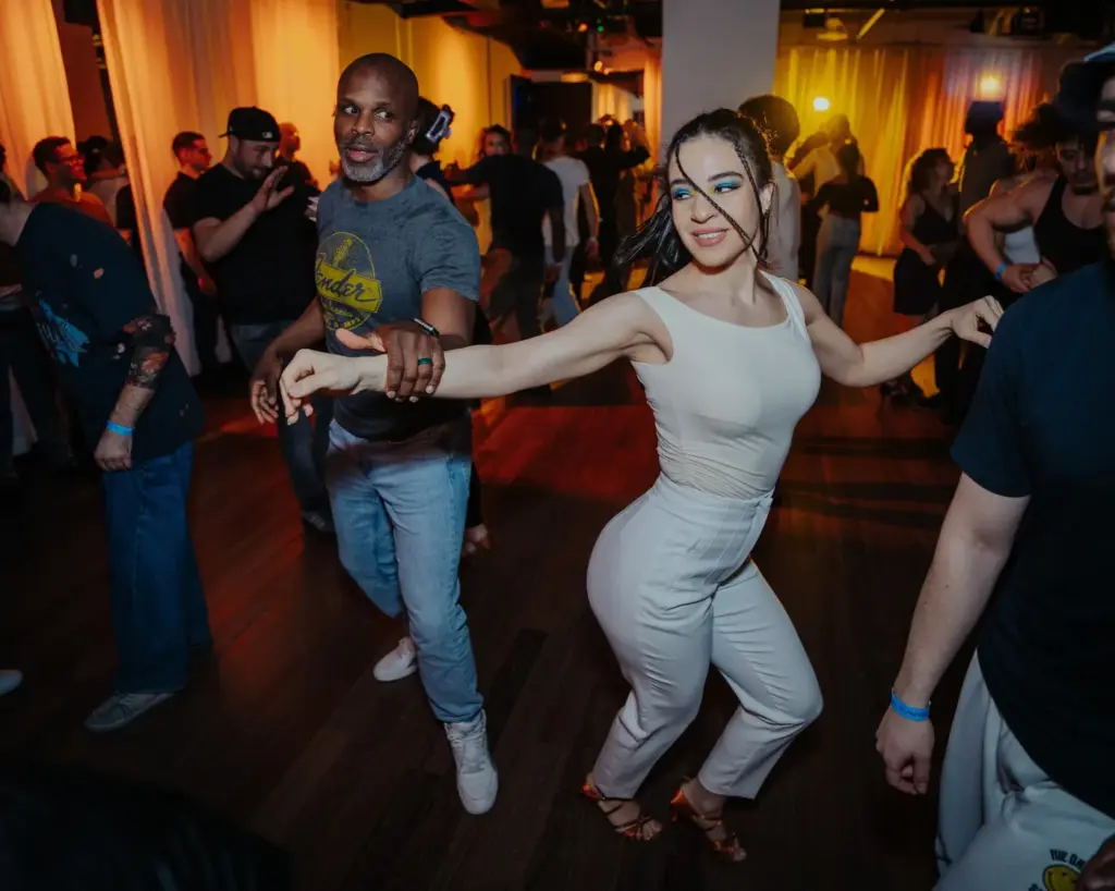 Baila Con Gusto Montreal