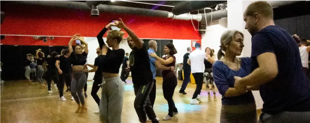 BailaRico Weekly Salsa & Bachata Classes