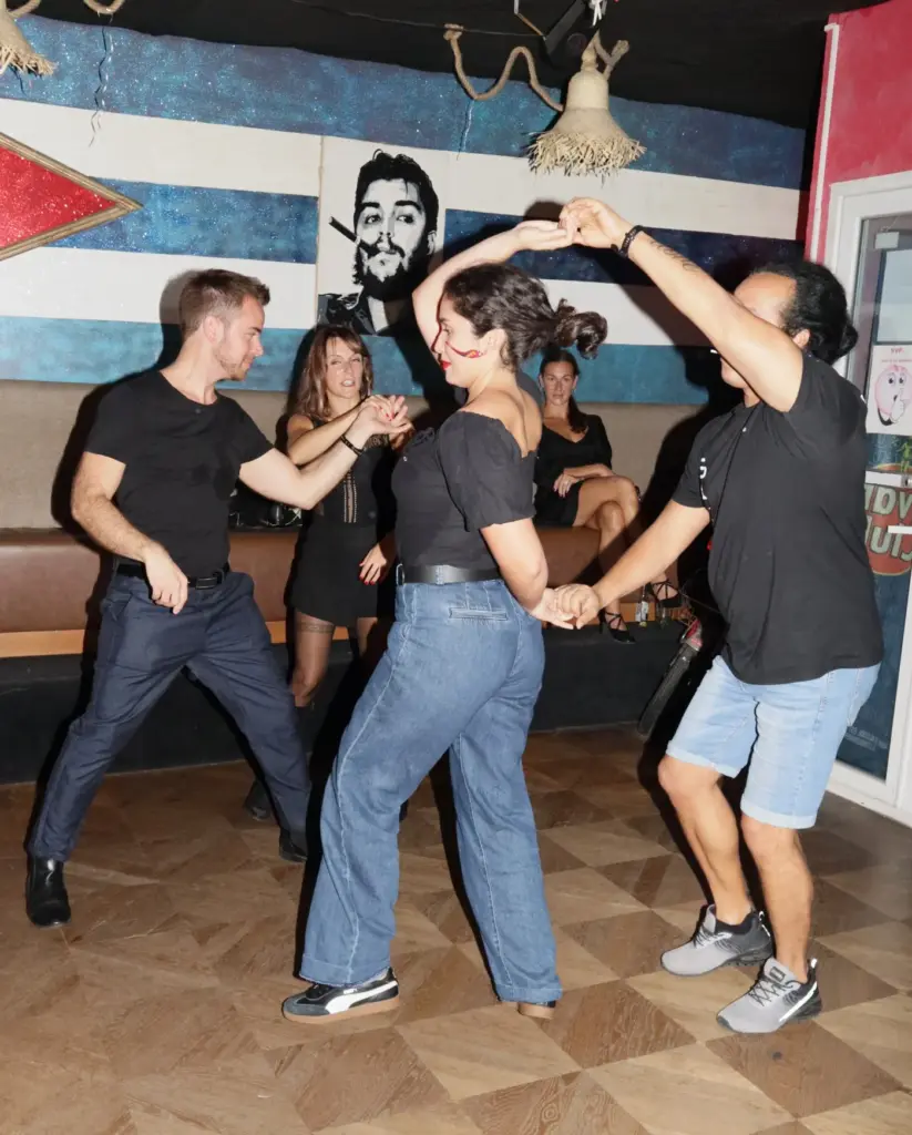 Cuban VS Dominican Flow at Salsa Cuba Libre