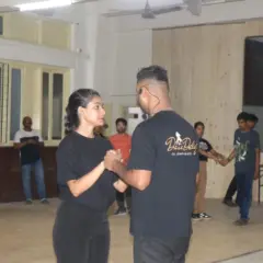 Corsi della Dance Delight Academy a Vakola (Sculpt Fitness)