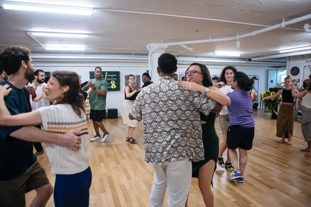 Danzarte Bern Salsa & Latin Courses