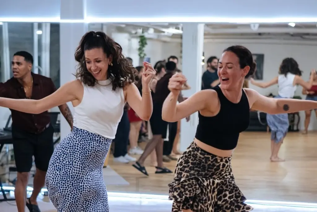 Danzarte Bern Salsa & Latin Courses
